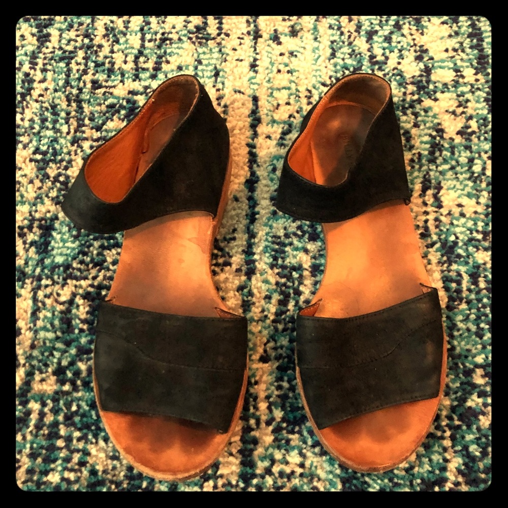 Billy Reid Hader Sandals